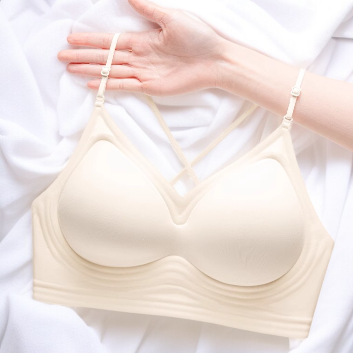 아름다운 등선과 크로스라인이 돋보이는 깔끔한 원피스 브라
