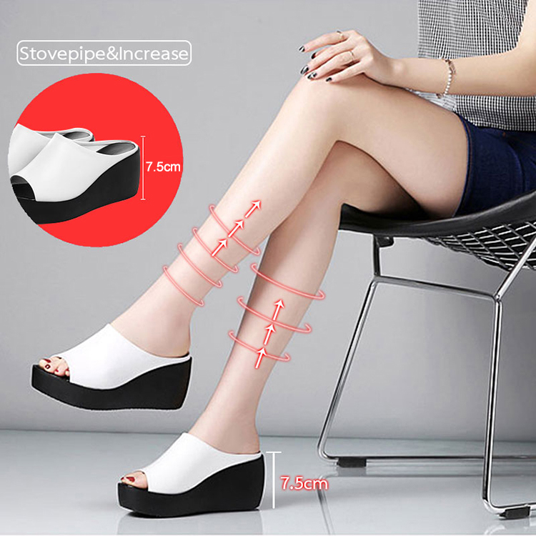 รองเท้าแตะส้นเอียง