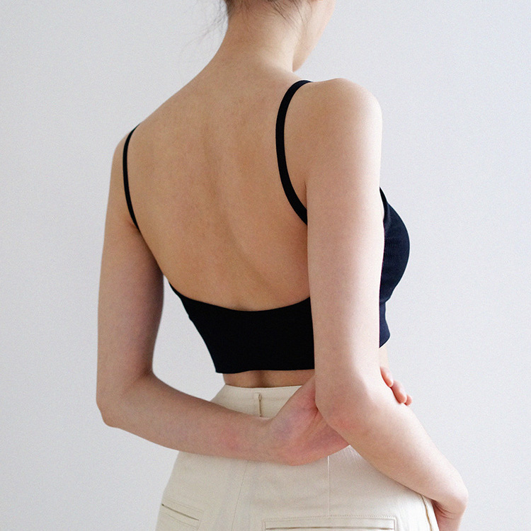 【背中魅せブラ】トレンド新作、バックU字スタイル、快適、肌に優しい、暑い夏にぴったり