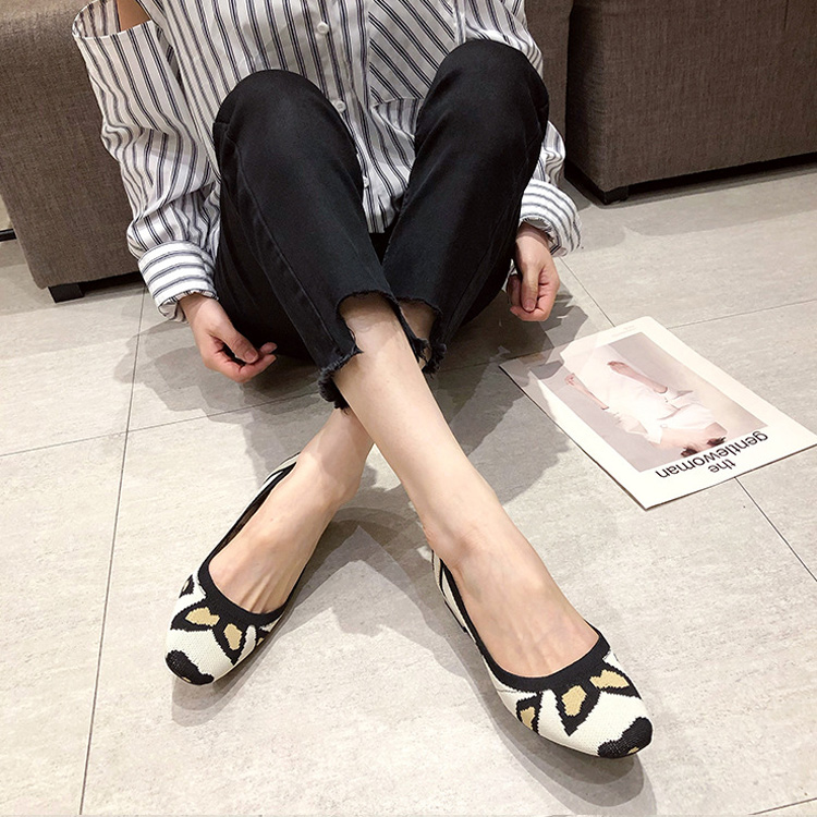 【チャンキーヒールパンプス】3D立体編み　究極な履き心地   柔らかくて伸縮性抜群！ 足に優しくフィット。