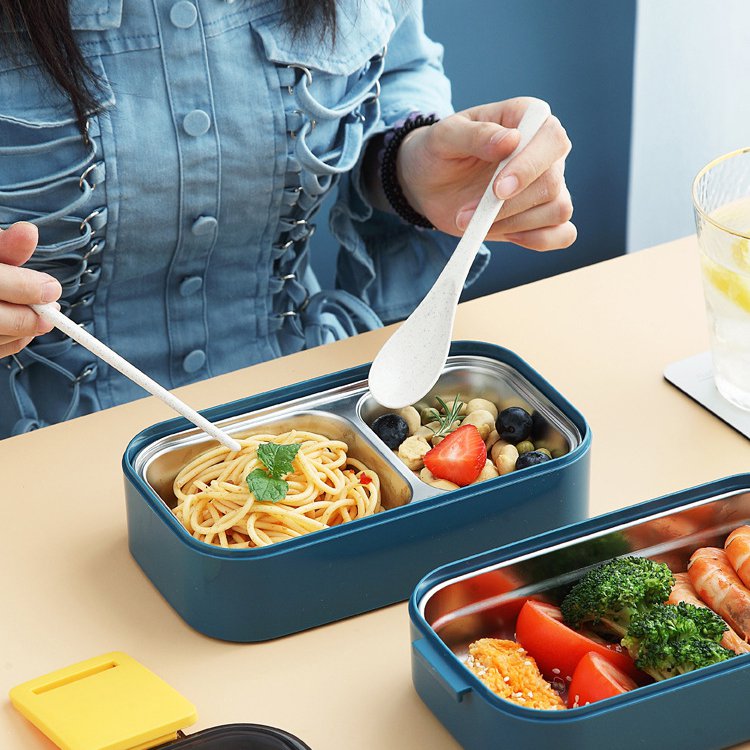 Independent insulated lunch box