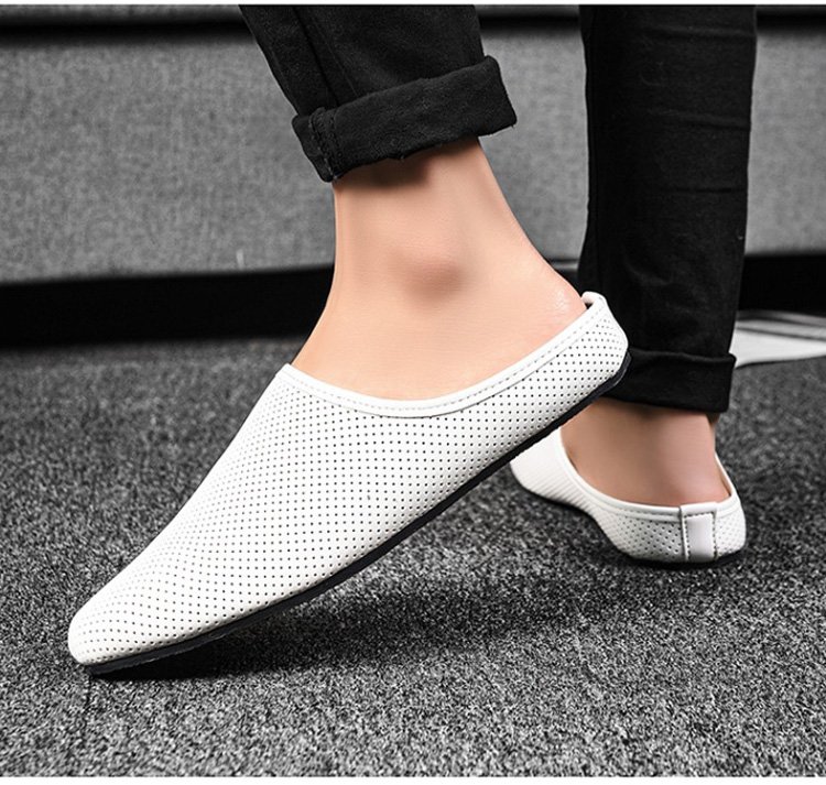 신상 굽 없는 스니커즈 패션 코디 이미지