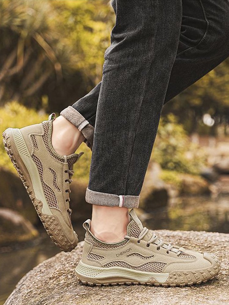 รองเท้าลำลองระบายอากาศได้ดี ป้องกันการกระแทก ทนทาน