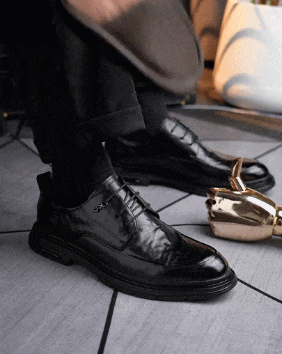حذاء رجالي رسمي بتصميم عصري إيطالي
