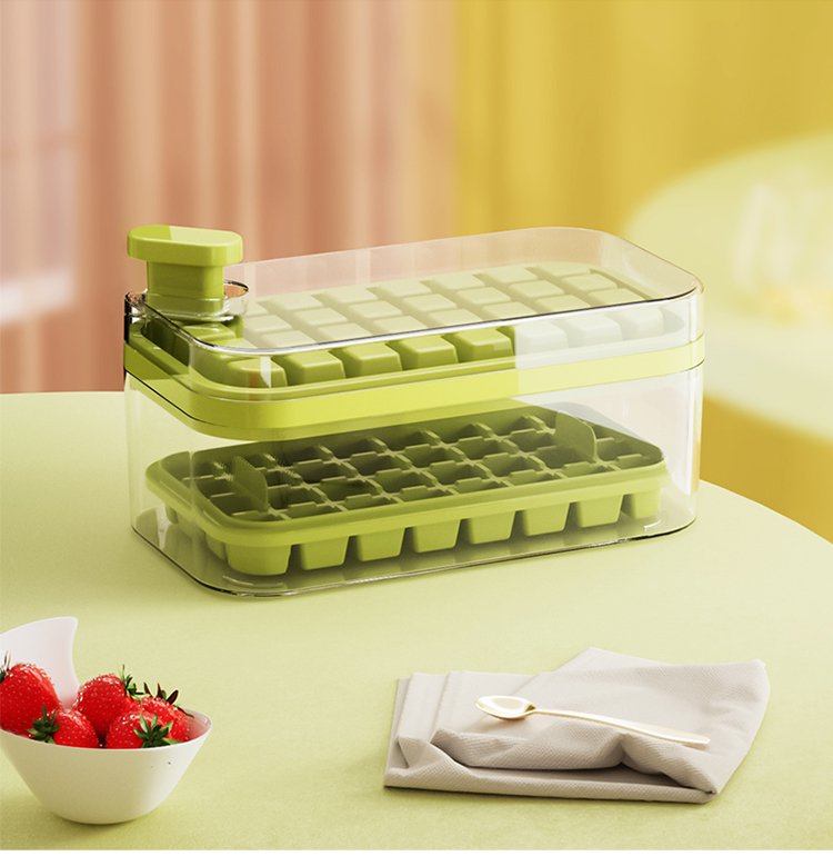 洗いやすくて衛生的なアイストレー