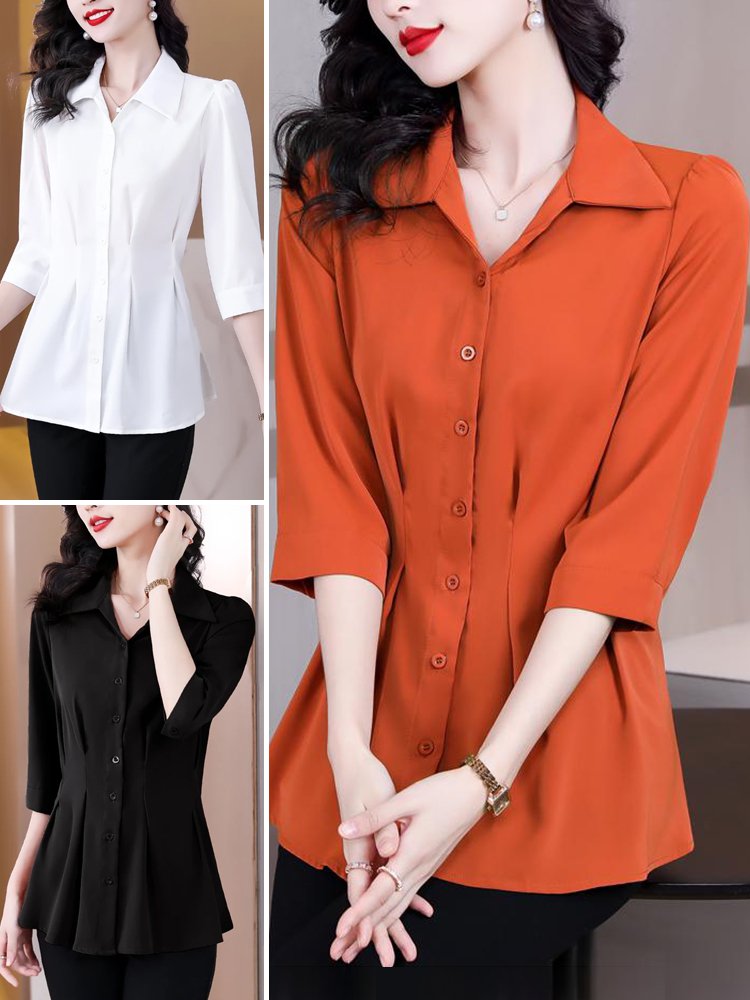 Shirt that conceals the belly and appears slimming, paired with versatile slit flared pants.
