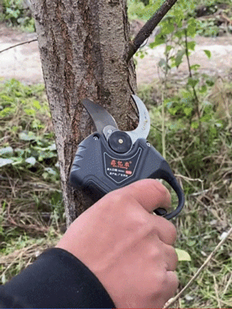 고출력 리튬 전지 가위