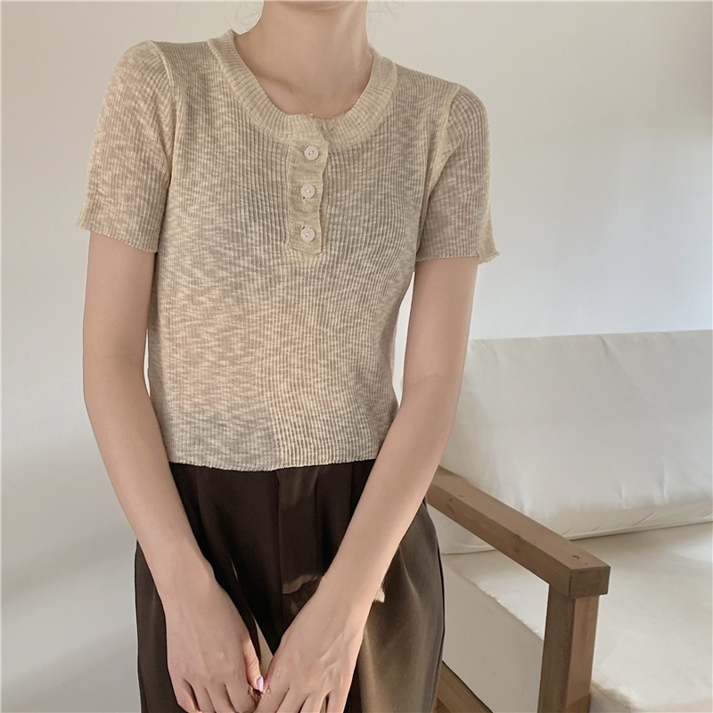 통기성 좋은 린넨 소재 여성 니트