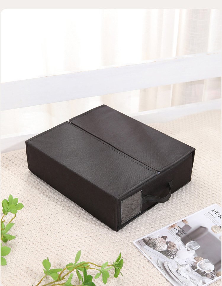 軽量で持ち運びやすい布製スリム収納ボックス