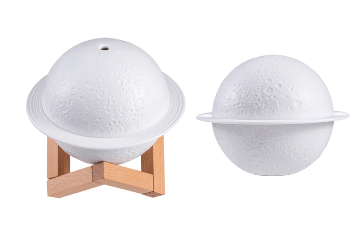 コンパクトサイズのLED加湿器