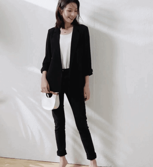 1620812525638_525x572.gif