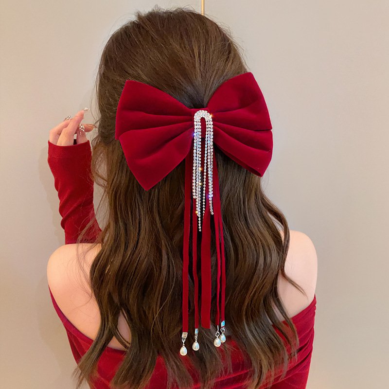 Spring clip hair accessories for women