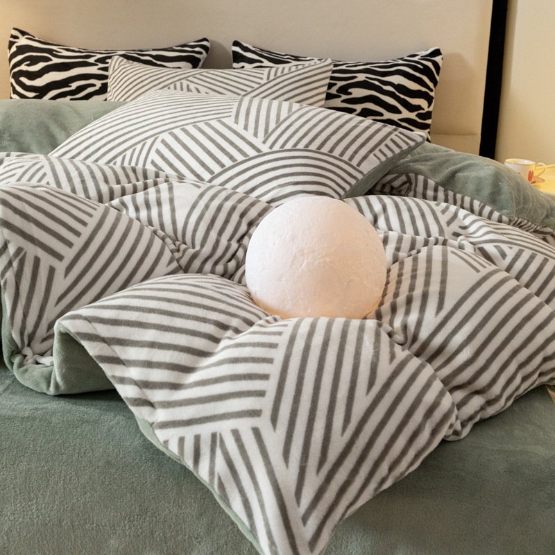 Flannel four-piece bedding set