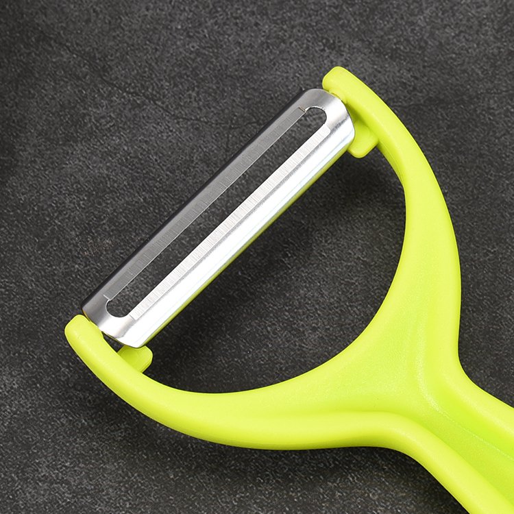 果物と野菜の皮むき器