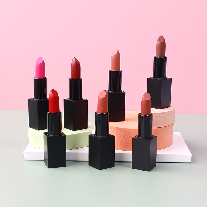 Crema labial magnética nude