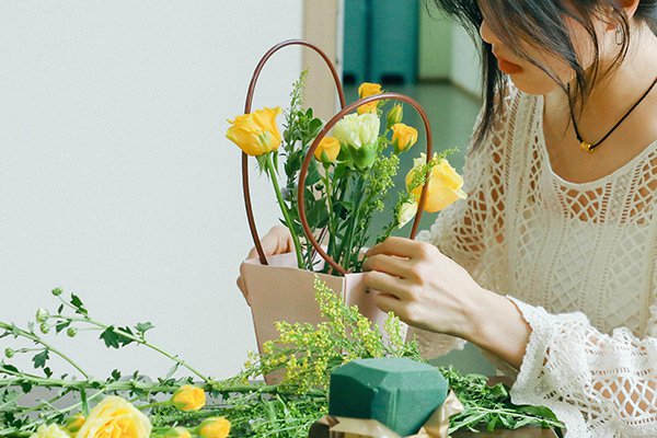 감각적인 인테리어를 위한 최신 홈 패브릭 쇼핑,정원 가꾸기 필수 원예 도구 특가 모음,주방을 빛내는 실용적인 주방용품 온라인몰