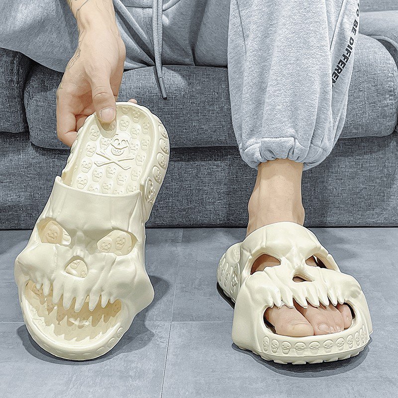 Totenkopf-Flip-Flops, superweiche Hausschuhe mit dicker Sohle