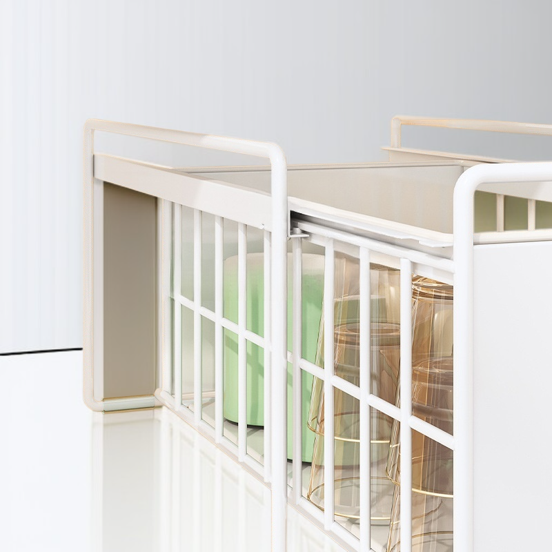 省スペース設計の収納ラック