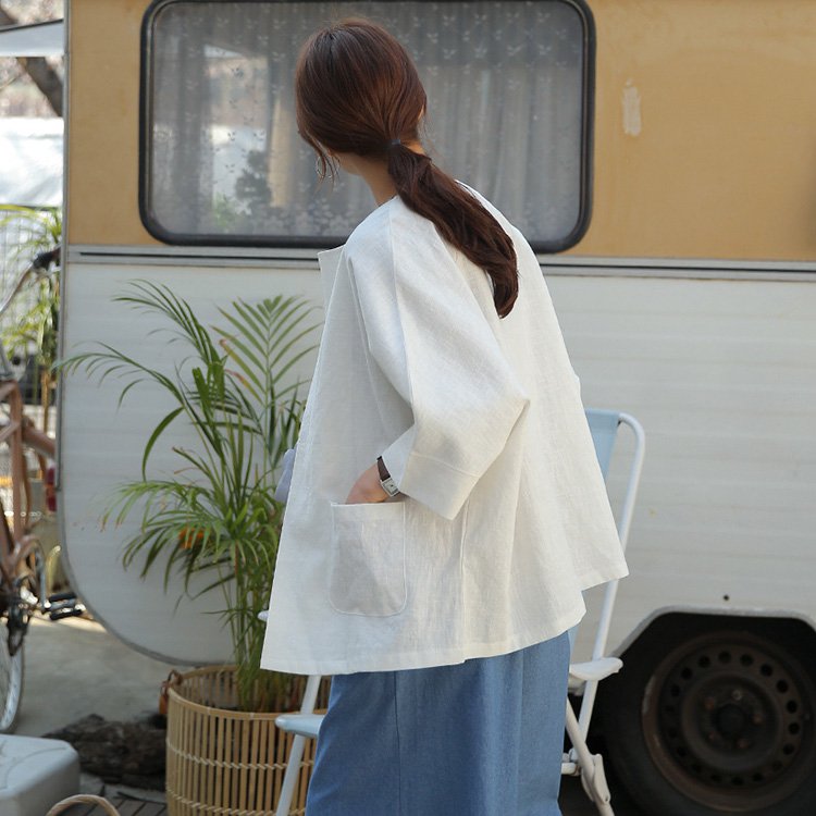 薄手カーディガン