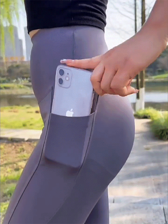 Pantaloni cu buzunare în stil rechin