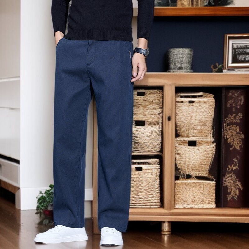 가을 남성 캐주얼 팬츠 착용샷