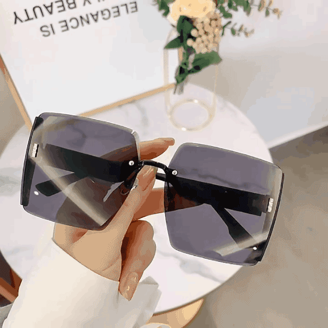 リムレスサングラス