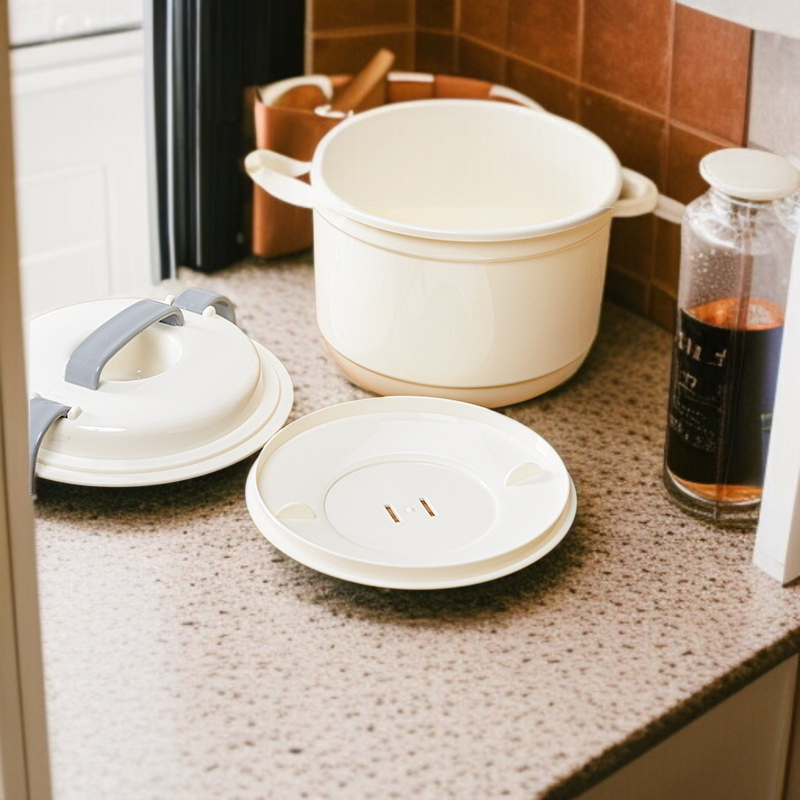 도시락 밥을 위한 안전한 찜통