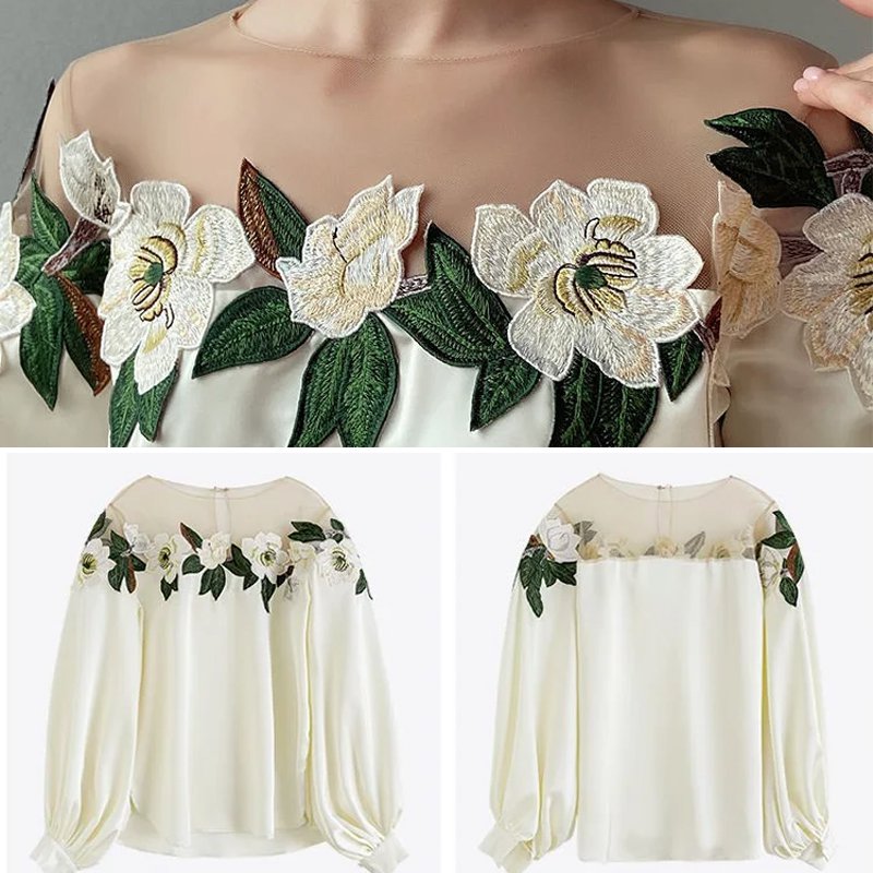 刺繍付きブラウス