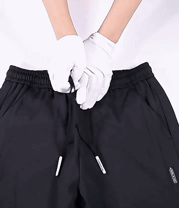 寒さを防ぐ-30℃対応パンツ着用シーン