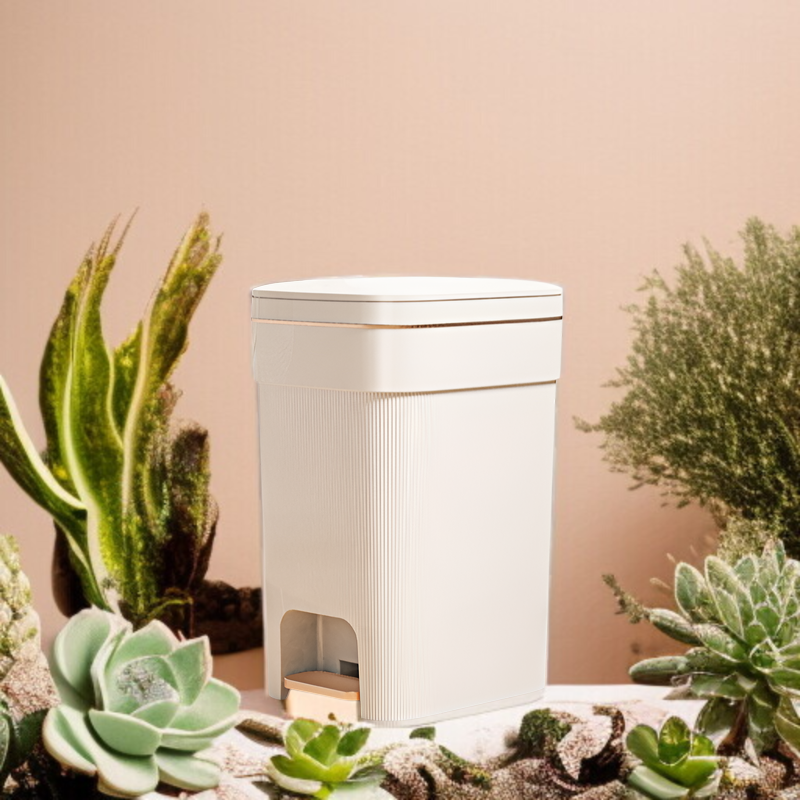 バスルームに最適な防臭ゴミ箱