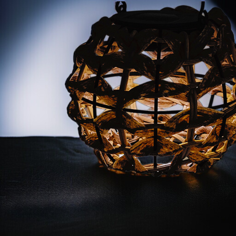 ロマンチックな雰囲気のキャンプライト