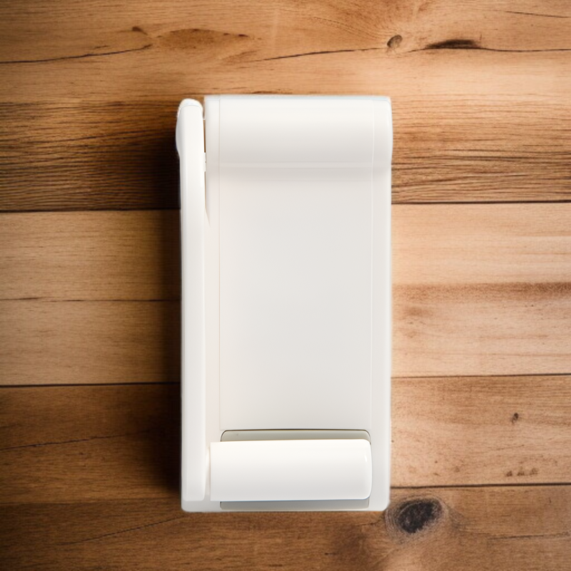 Montage des Papierhandtuchhalters an der Wand