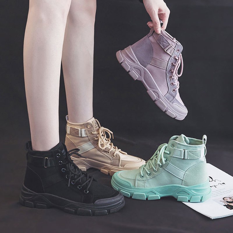 厚底ショートブーツ