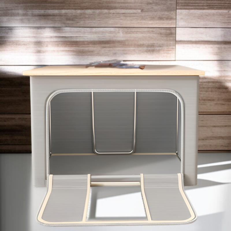 家庭用ワードローブとして使える収納キャビネット