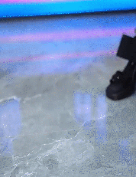 스퀘어 앞코 통굽 샌들