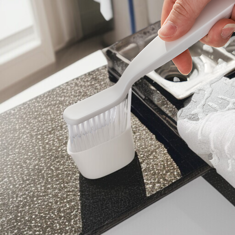 タイルコーナー専用ブラシで細部まで清掃