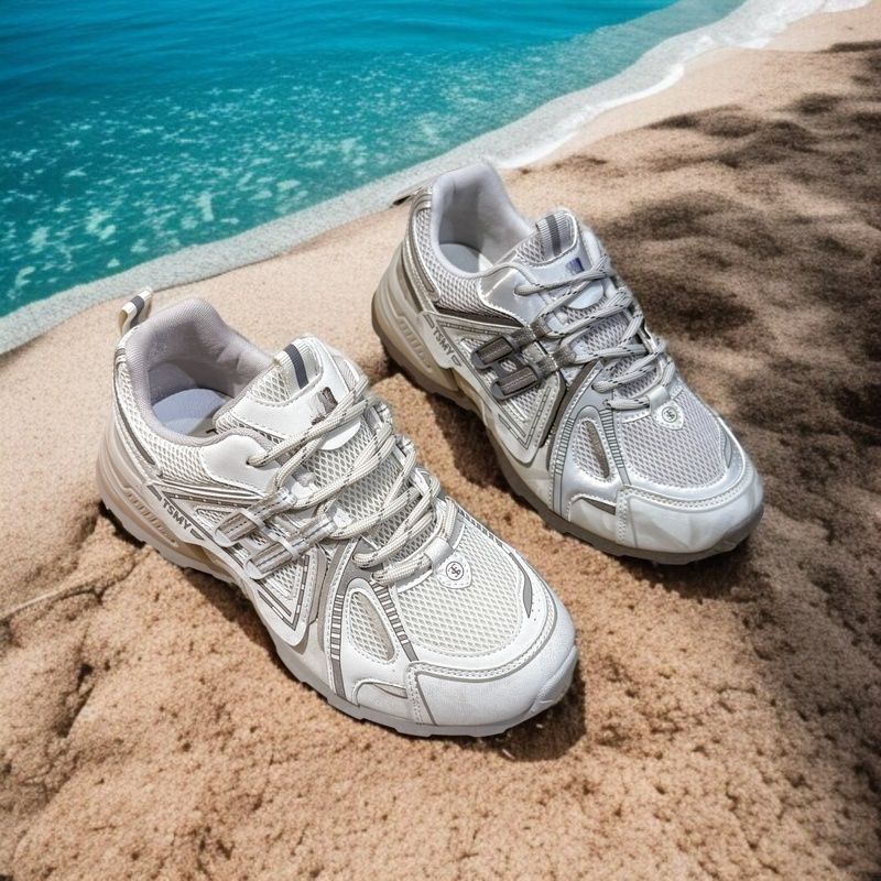 通気性抜群の厚底メッシュスニーカー女性用