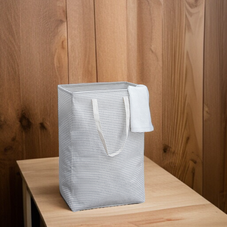 패브릭 소재의 대용량 옷 수납 바구니