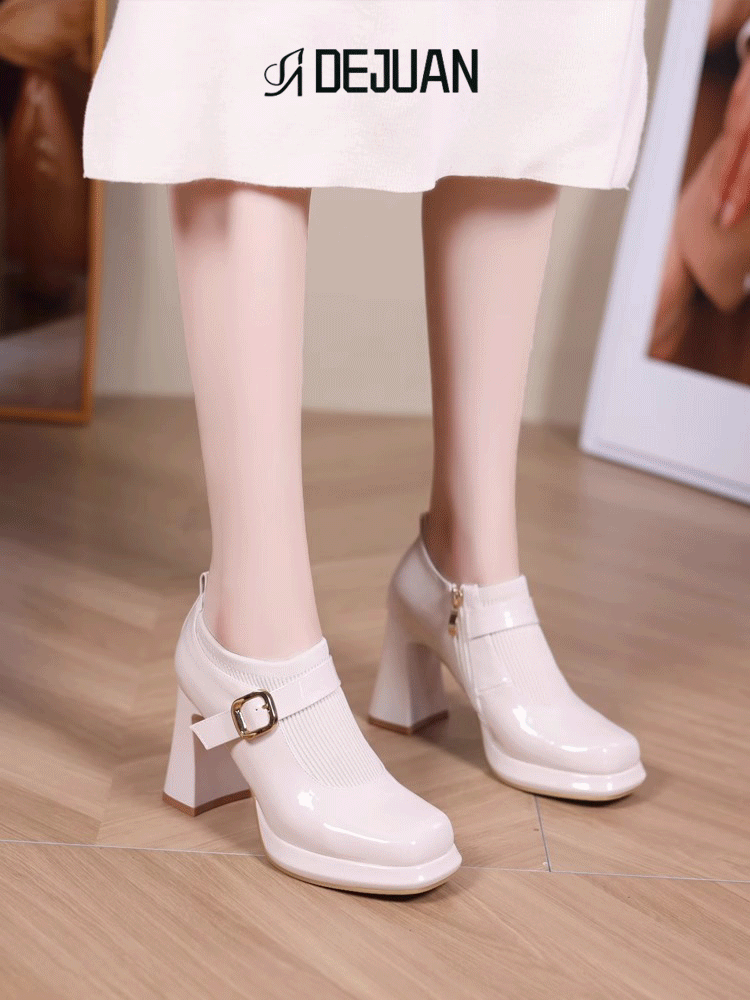 حذاء نسائي مع الكعب العريض  والسحاب الجاني بستايل فرنسي