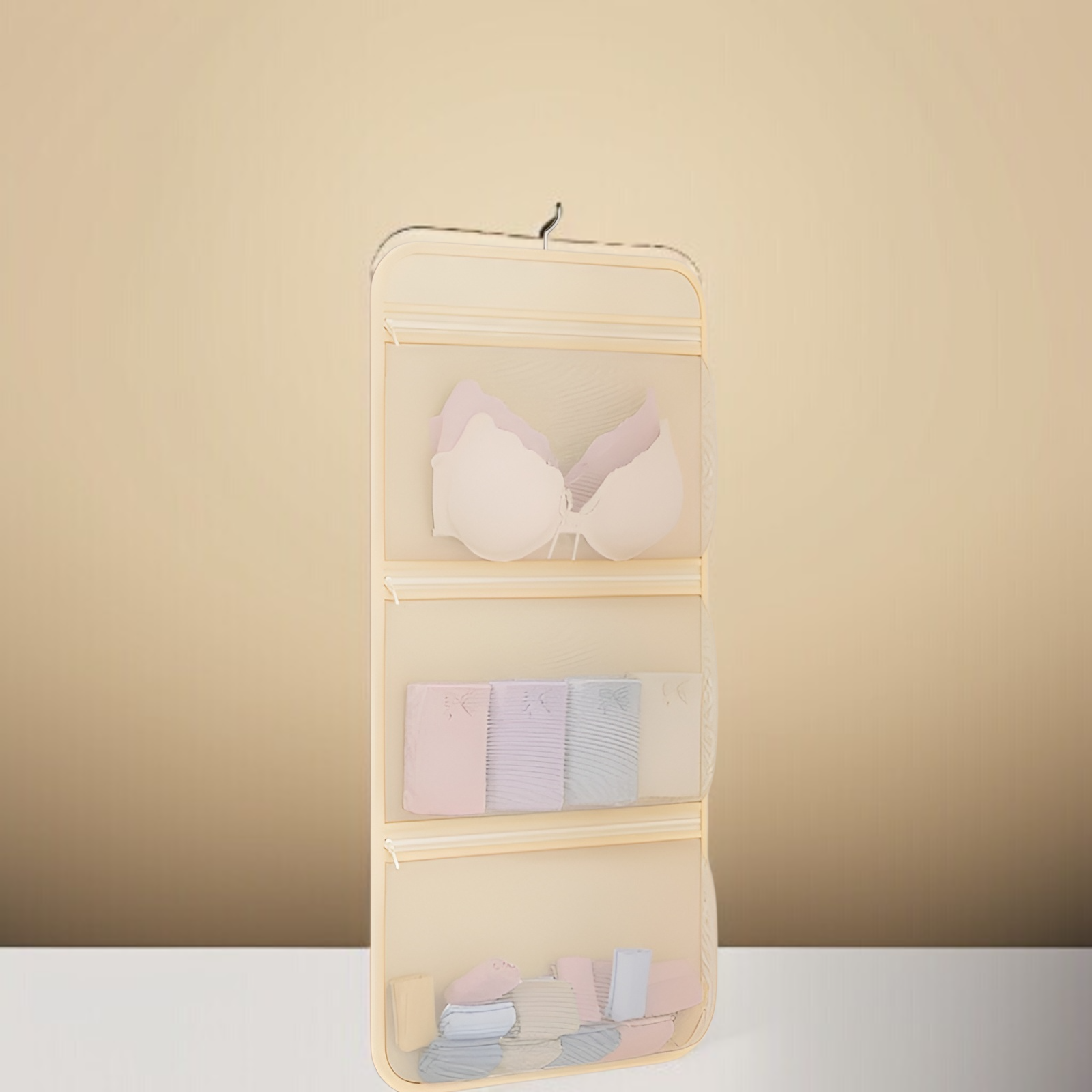 下着収納に便利な吊り下げネットバッグ