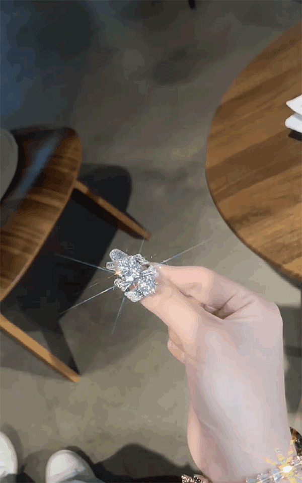 خاتم ألماس مويسانيتي فاخر 5 قيراط