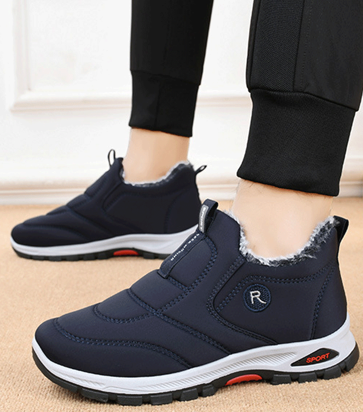 裏ボアウォーキングシューズ