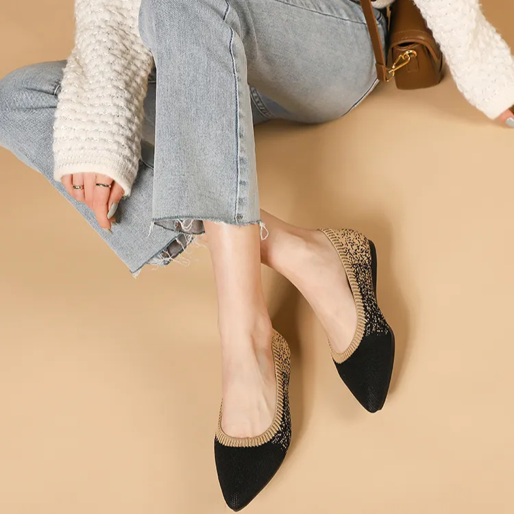 ニットパンプス